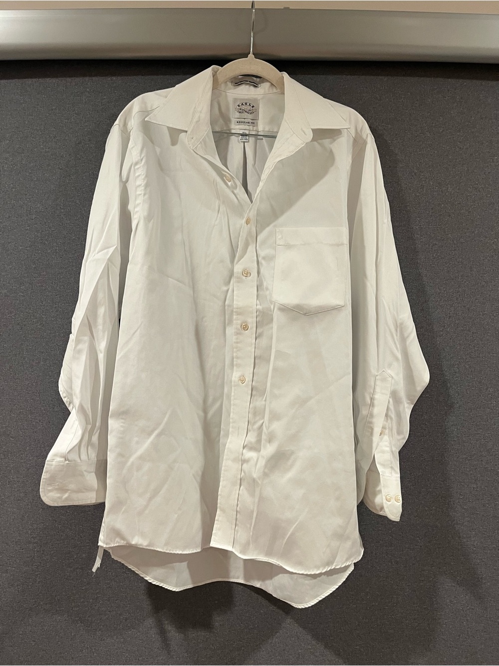 Arrow White Long-Sleeve Casual Button-Down Shirt